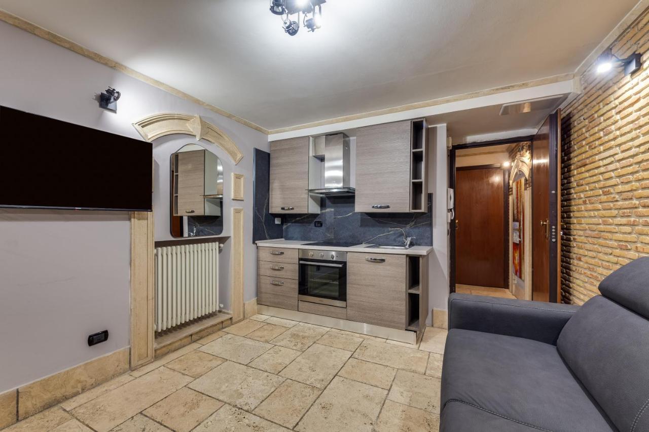 Lares Navona Apartment Roma Ngoại thất bức ảnh